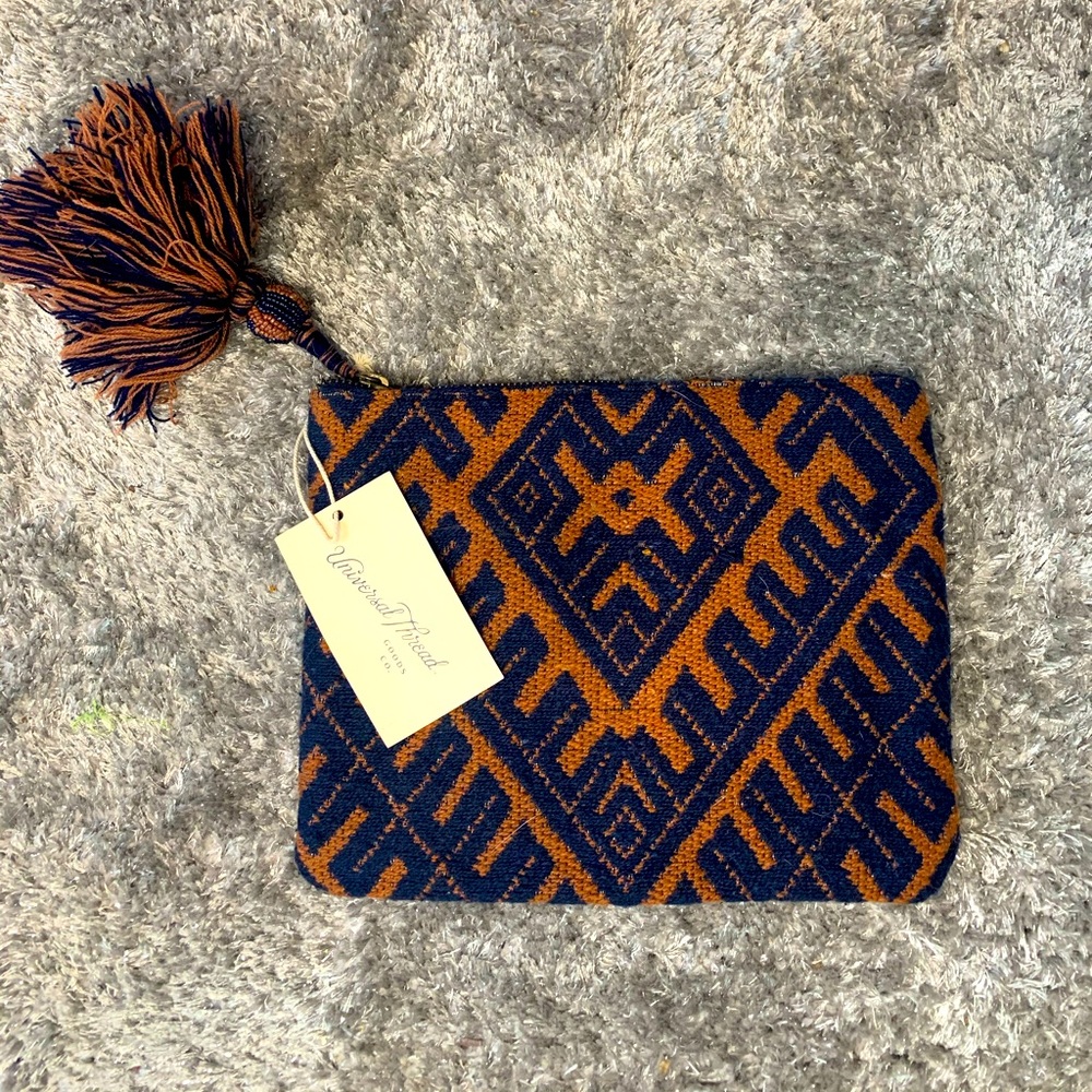 Handbag - Picture 2 of 3